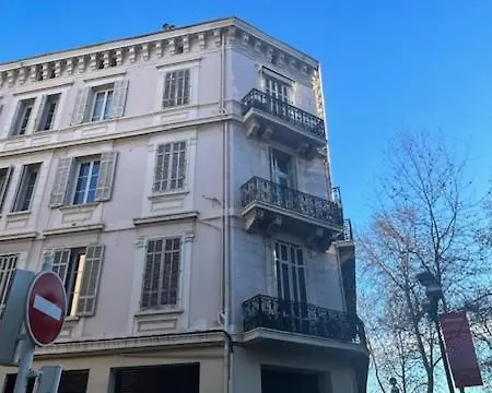 Апартаменты Beautiful In The Center Of *